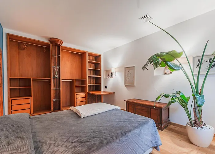 Pistacchio House-spacious With Private Patio *